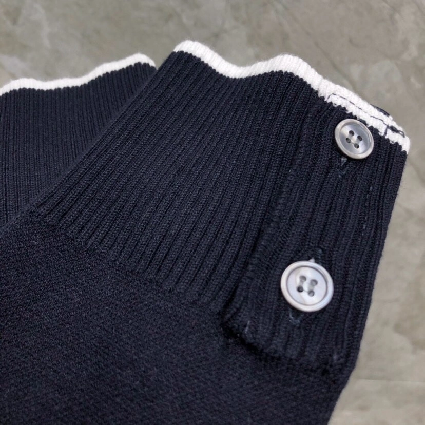 wg.luxury -- 2row95 3colour item:E-F000L1950-3H